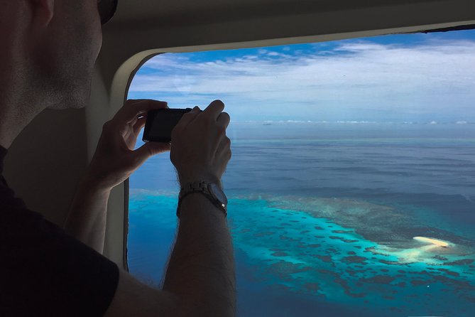 1-Hour Whitsunday Islands and Heart Reef Scenic Flight - Price and value at €188.26