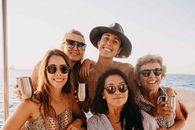 3.5 hours Sunset Cruise in Broome - What to pack for the beach launch