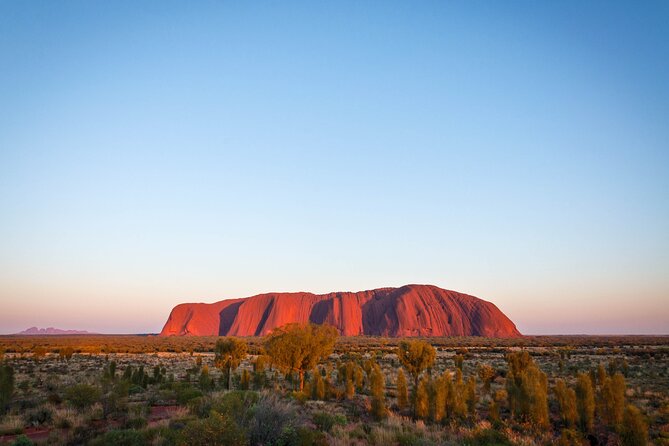 3 night Uluru, Kata Tjuta and Kings Canyon Camping Adventure - A smart four-day introduction to the Red Centre