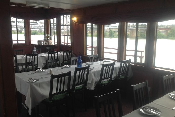 Adelaide Hills Tour with River Murray Lunch Cruise - Why the river cruise works so well