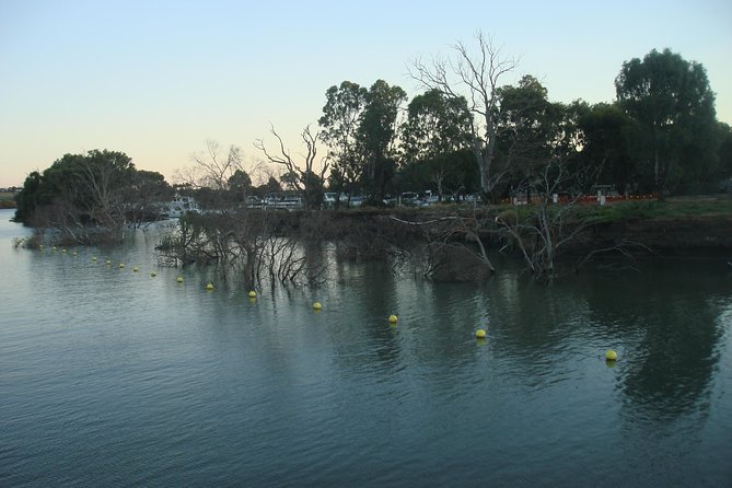 Adelaide Hills Tour with River Murray Lunch Cruise - Hahndorf: one hour in Australia’s German village
