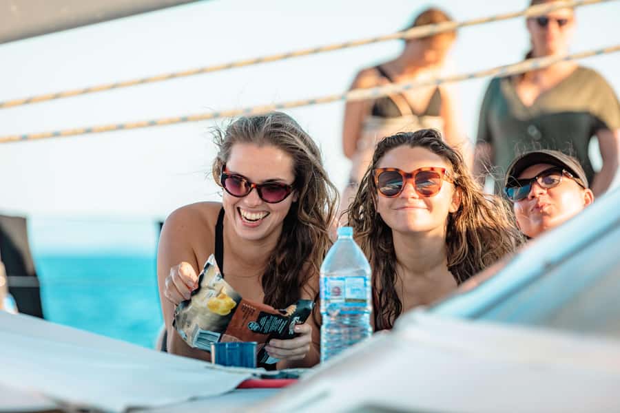 Airlie Beach: 2-Day Whitsunday Islands Sailing Snorkel Tour - What makes this sailing trip special