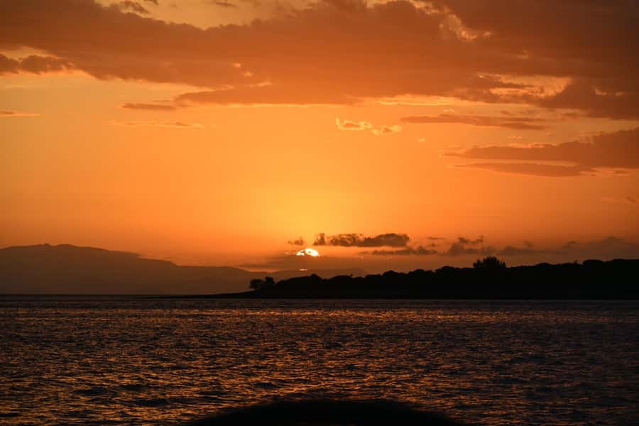 Airlie Beach: 2-Night Whitsundays Sailing Trip with Meals - Who will enjoy this sailing trip most