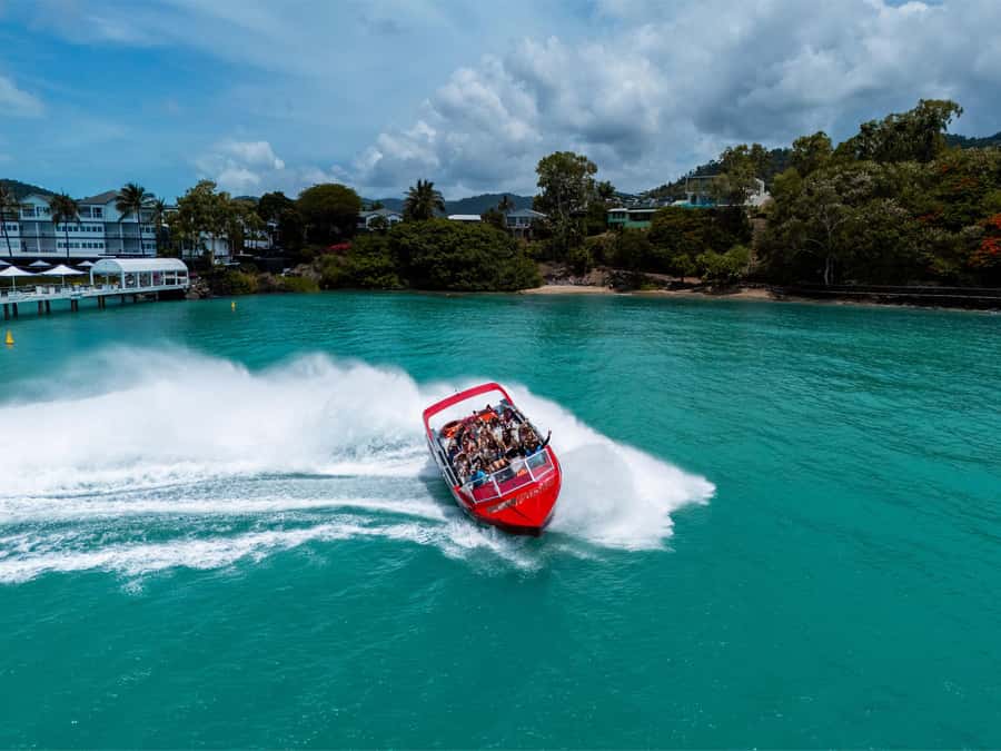 Airlie Beach: 30-Minute Jet Boat Ride - Finding the floating office at Coral Sea Marina