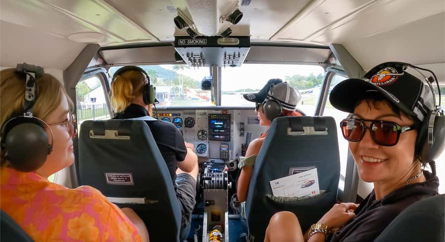 Airlie Beach: Fly Raft Package w Scenic Flight & Snorkeling - Whitehaven lunch and time on the sand