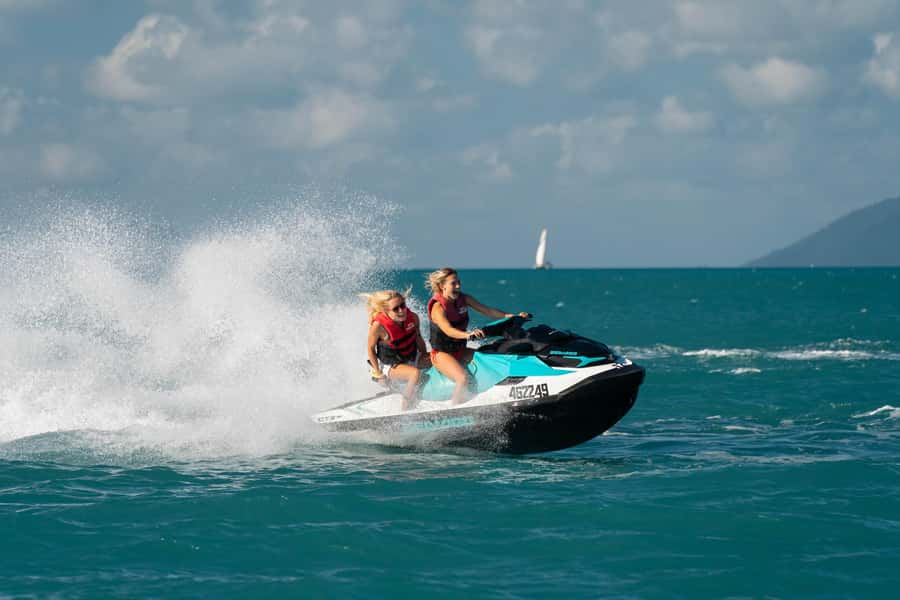 Airlie Beach: Jet Ski Safari Hour of Power and Marine Life - Wildlife watching between the thrills