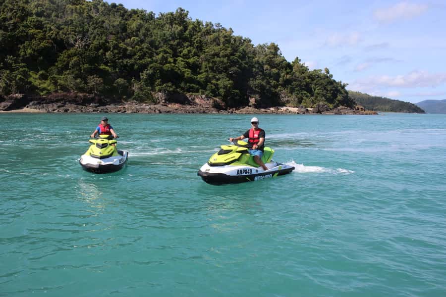 Airlie Beach: Jet Ski Safari Hour of Power and Marine Life - How the $139 price works