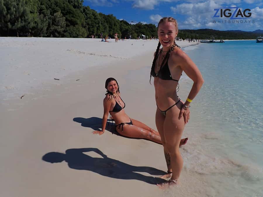 Airlie Beach: Whitehaven Beach Day Tour with Snorkel Option - How the two ticket options work