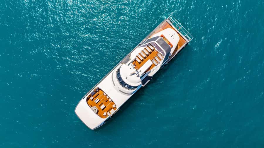 Airlie Beach: Whitehaven Beach Day Tour with Snorkel Option - Riding Super Flyer to the Whitsunday Islands