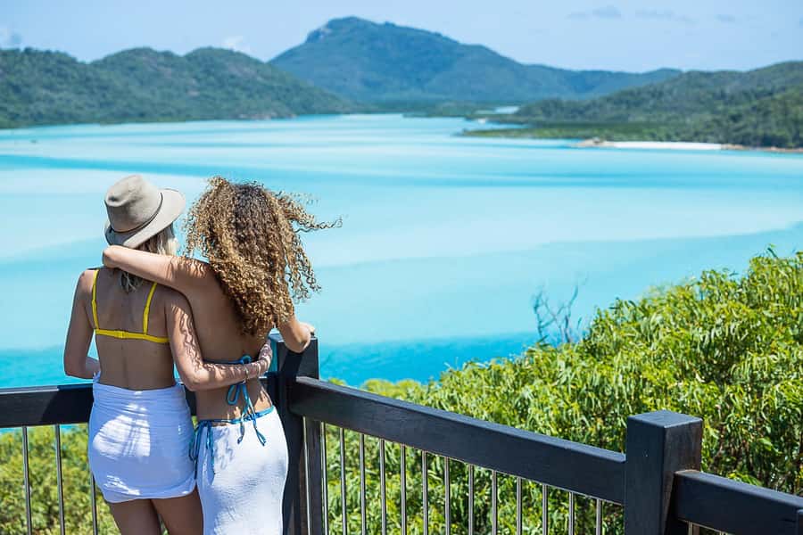 Airlie Beach: Whitsundays Full-Day Camira Sailing Adventure - BBQ lunch and a boat that keeps feeding you