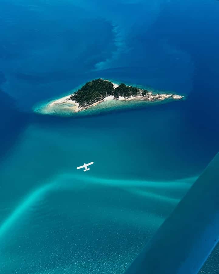 Airlie Beach: Whitsundays & Great Barrier Reef Scenic Flight - Key points before you book