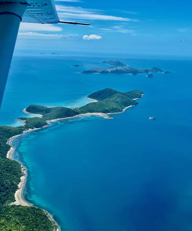 Airlie Beach: Whitsundays & Great Barrier Reef Scenic Flight - Whitehaven Beach and Hill Inlet from above