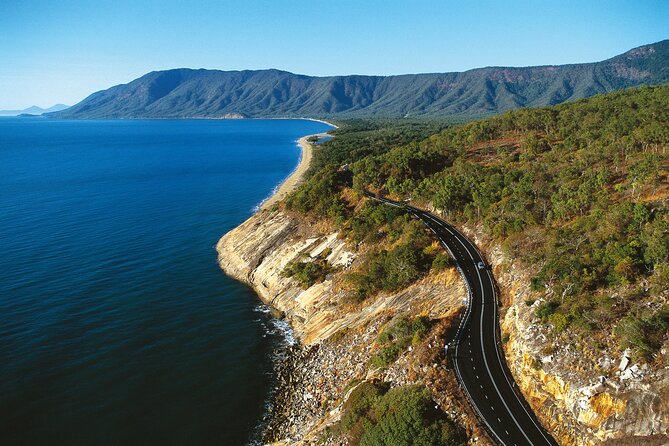 Airport Transfers between Cairns Airport and Port Douglas - Where the service can go wrong