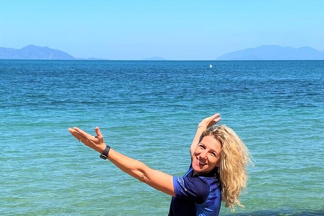 Aquascene Circumnavigation Magnetic Island Tour - Circumnavigating the island by boat