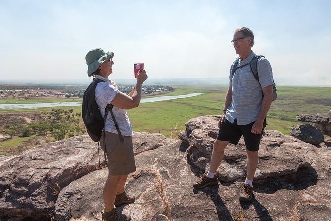 Arnhem Land Yingana Injalak Hill Full Day Tour from Jabiru - What to pack for the seven-and-a-half-hour day
