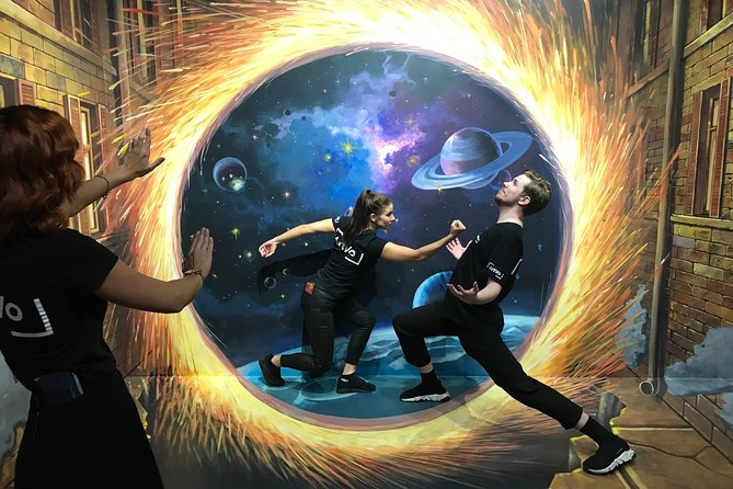 ArtVo Gold Coast – Queensland’s First Trick Art Gallery - The art is clever, but the camera is part of the attraction