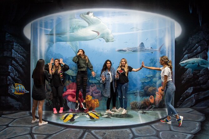 ArtVo Immersive Gallery Experience - Is the artwork worth seeing without taking pictures?