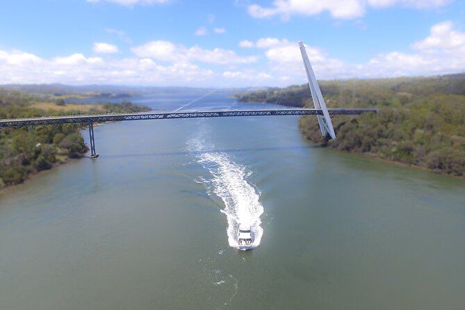 Batman Bridge 4 Hour Luncheon Cruise including sailing into the Cataract Gorge - What the Crew Adds to the Day
