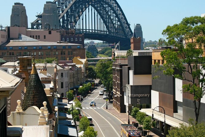 Big Bus Sydney and Bondi Hop-on Hop-off Tour - Start with the red city route