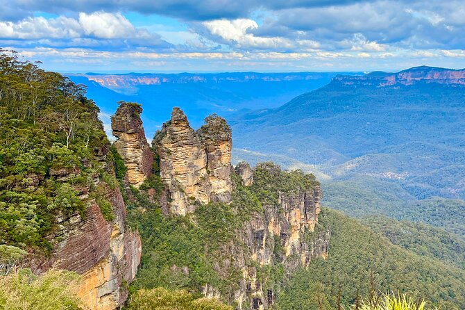 Blue Mountains Small Group Tour with Waterfall Walk & Fresh Lunch - Why this Blue Mountains day trip works