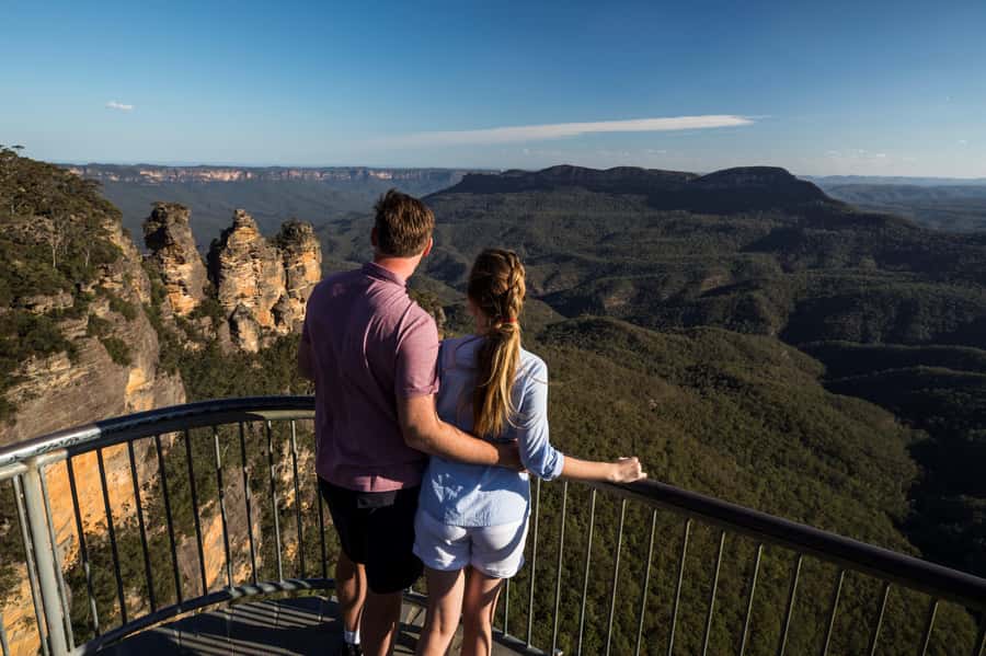 Blue Mountains Sunset Waterfalls Wildlife Tour From Sydney - Glenbrook gives the day an easy start