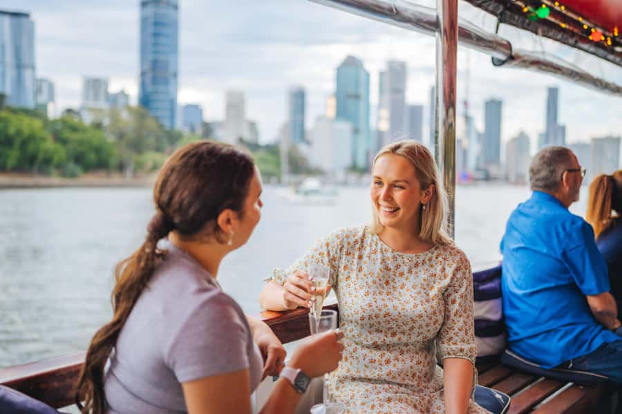 Brisbane: Midday 1.5-Hour Sightseeing Cruise 12.30pm-2.00pm - Who Should Choose This Cruise?