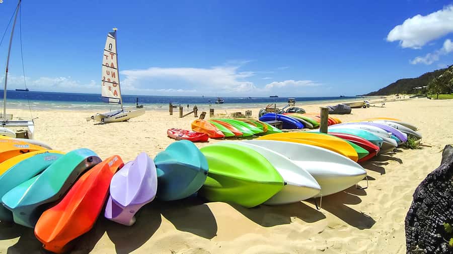 Brisbane: Moreton Island Return Ferry & Adventure Day Pass - Stand-up paddle boarding and the second half of the day