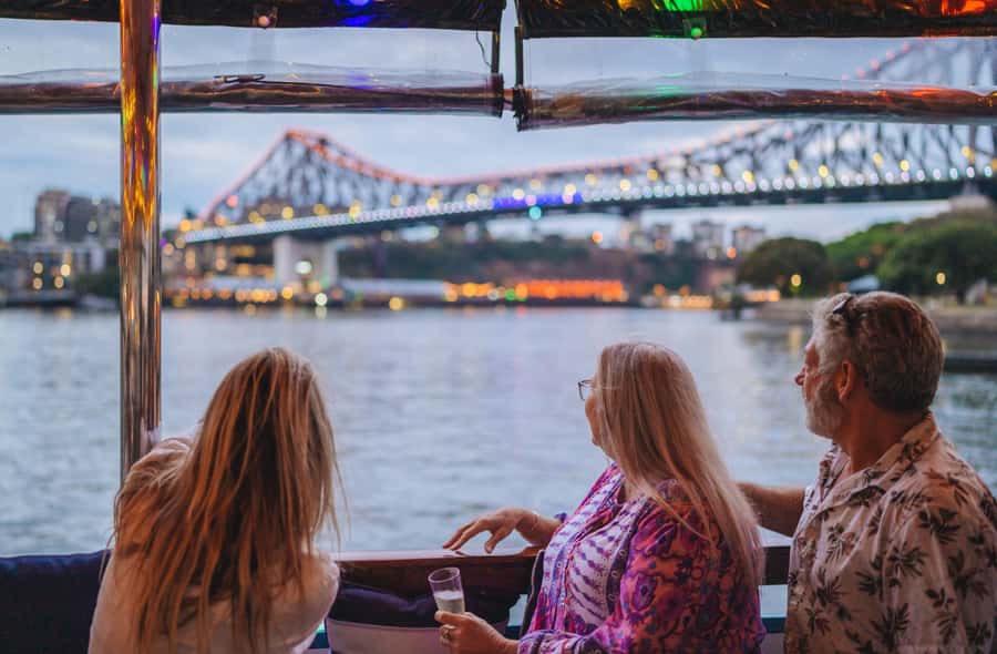 Brisbane: Morning Sightseeing Cruise: 10:30am-12pm (90min) - Choosing between the covered upper deck and indoor seating