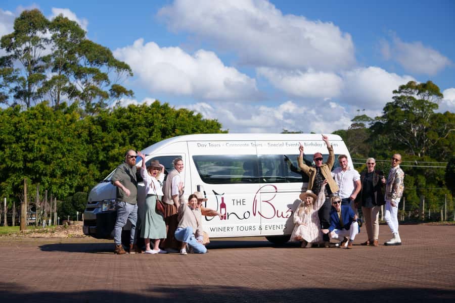 Brisbane: Tamborine Wine & Distillery Tour - The first tastings: two Tamborine wineries