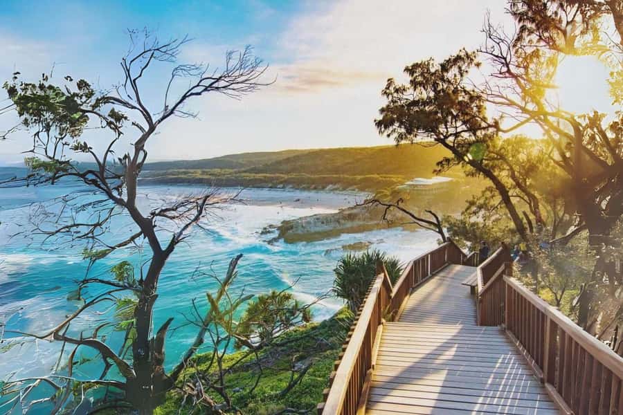 Brisbane to North Stradbroke Island Day: Wildlife & Beaches - The North Gorge Walk and Point Lookout