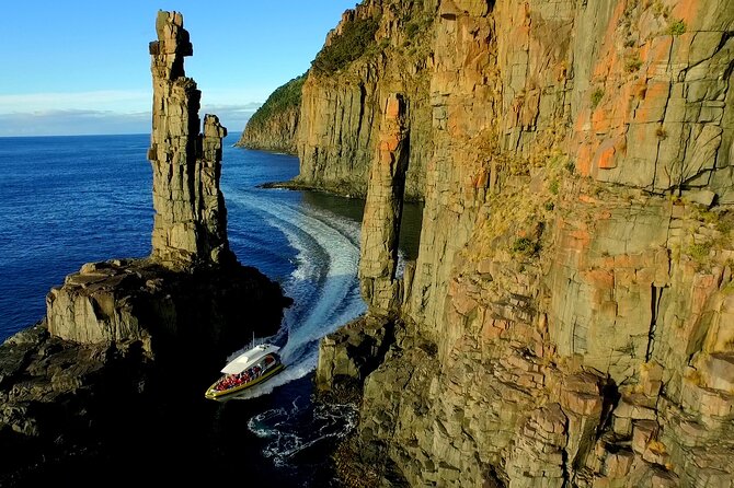 Bruny Island Wilderness Cruise from Adventure Bay, Bruny Island - South Bruny’s cliffs, caves, and blowholes