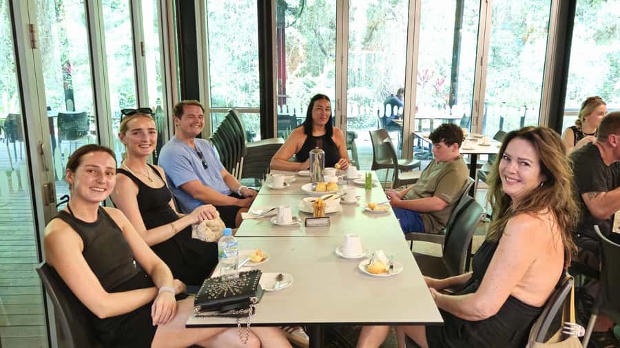 Cairns: Cape Tribulation & Daintree Rainforest Premium Tour - Lunch in the rainforest and tropical fruit tasting