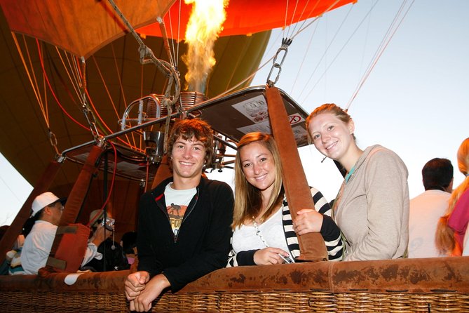 Cairns Classic Hot Air Balloon ride - Why this Cairns balloon ride is worth the early alarm