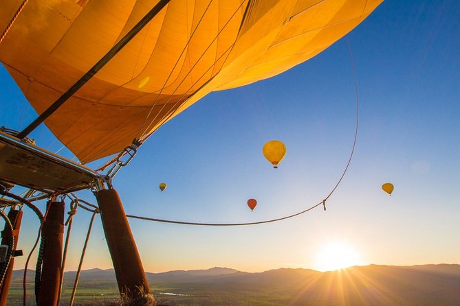Cairns Classic Hot Air Balloon ride - The landing, bump, and balloon pack-up