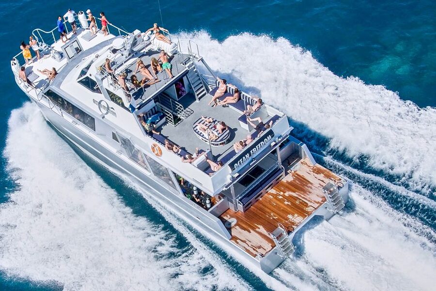 Cairns: Outer and Coral Cay Snorkel and Dive Cruise - Who should book this Upolu Reef outing?