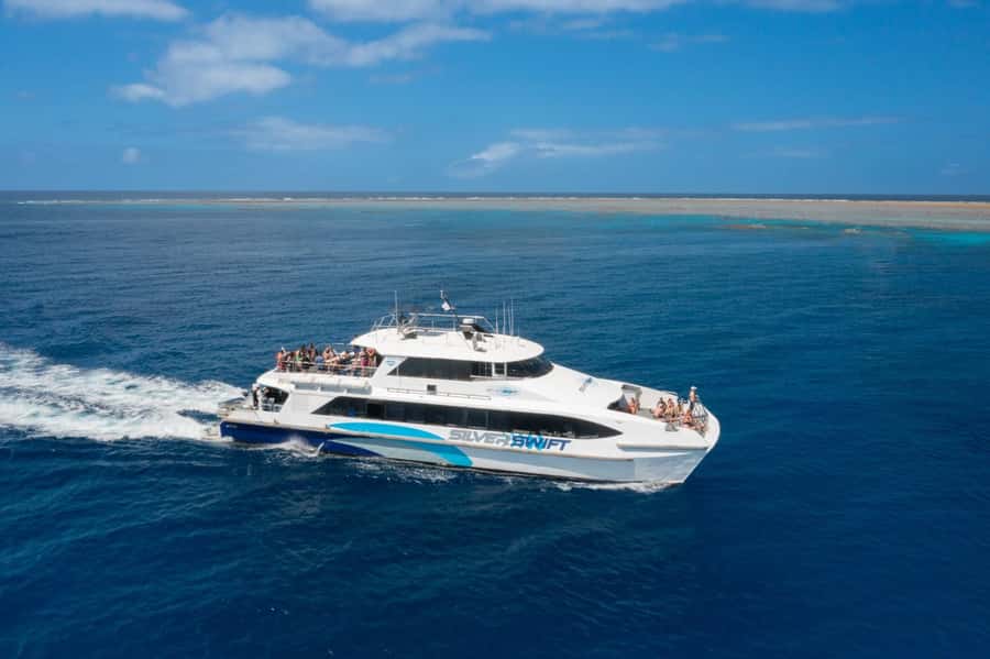 Cairns: Silverswift 3 Great Barrier Reef Sites in 1 Day - Snorkeling, introductory scuba, or certified sessions