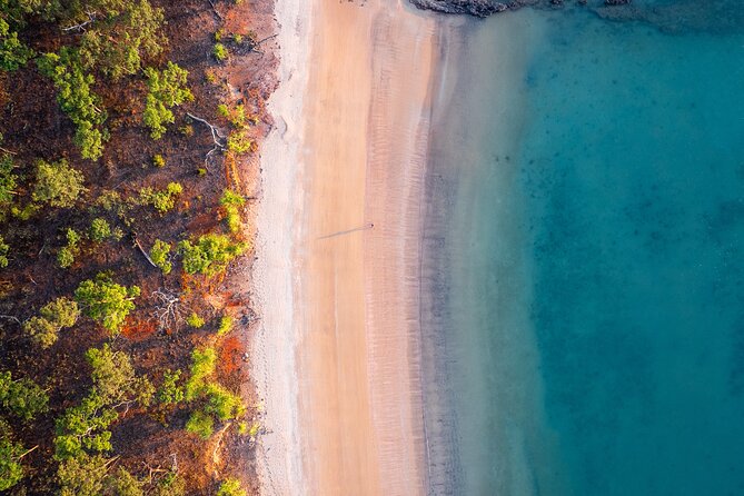 Cape Adieu Darwin Sunset Dinner Cruise - Friendly service on a small boat