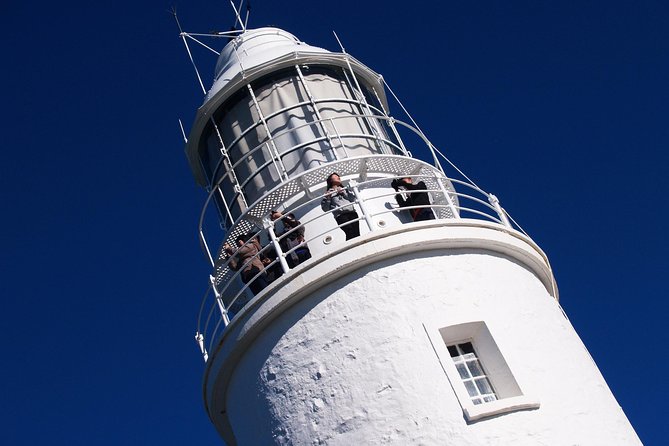 Cape Bruny Lighthouse Tour - Bruny Island - The lighthouse lens and the keeper’s daily life