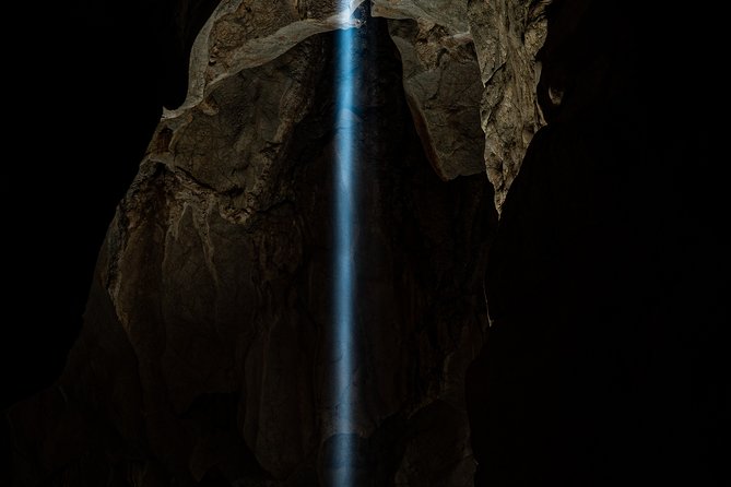 Capricorn Caves Cathedral Cave Tour - Who should book this tour?
