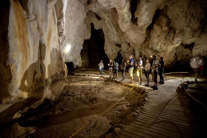 Chillagoe Caves and Outback Day Trip from Cairns - Why this Cairns day trip feels different