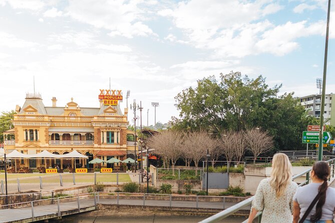 Cruise to Lunch Package: 10:30am – 2pm (3.5hr) - The stop at Breakfast Creek Hotel