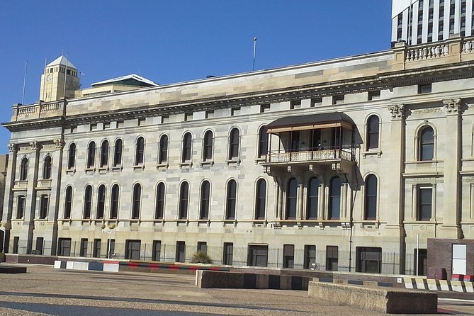 Cultural Caper Adelaide Walking Tour - Key points at a glance
