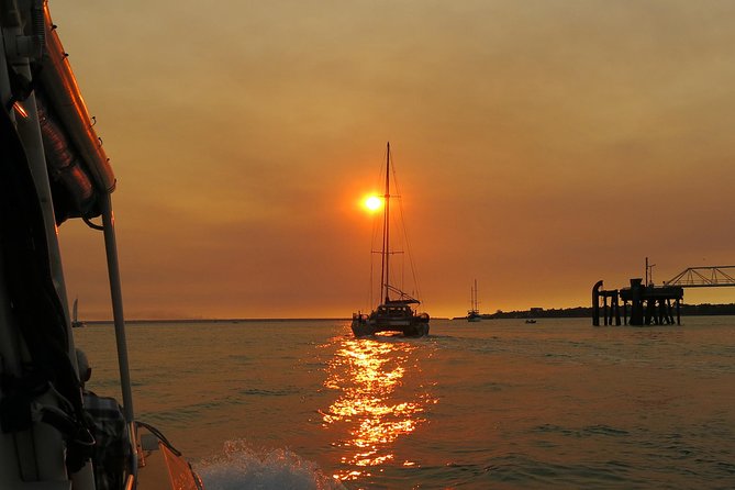 Darwin Sunset Cruise Including Fish 'n' Chips - How the crew shapes the experience