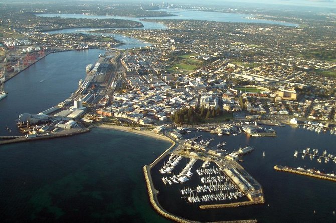 Discover Rottnest with Ferry & Bus Tour - The 90-minute coach circuit