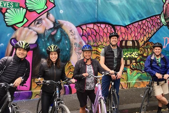 Famous Melbourne City Bike Tour - Why a bike is the right way to meet Melbourne