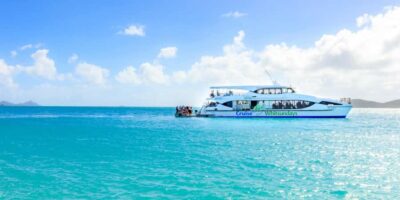 From Airlie: Whitsundays and Whitehaven Half-Day Cruise