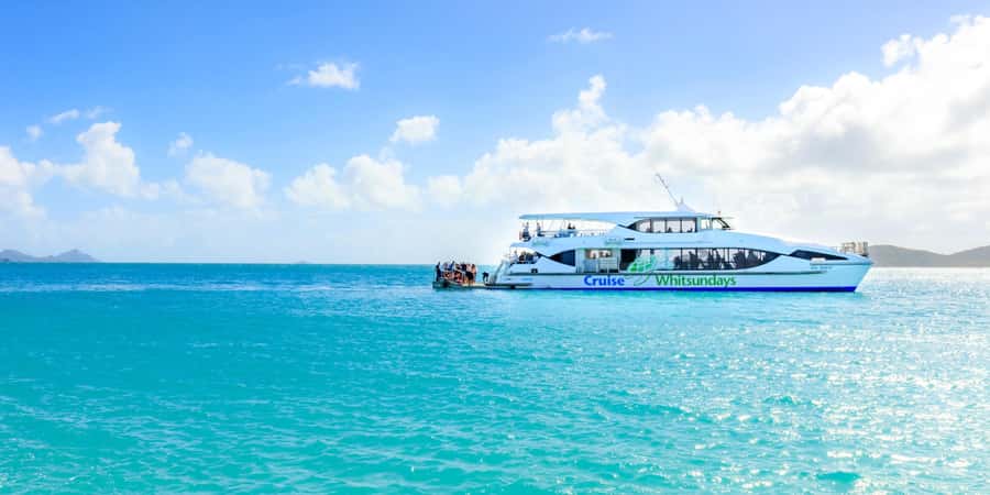 From Airlie: Whitsundays and Whitehaven Half-Day Cruise - Leaving Port of Airlie and entering island country