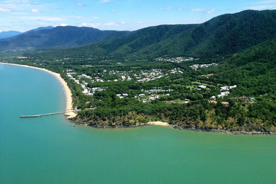 From Cairns: 40-Min Scenic Reef Window Seat Airplane Flight - Is $190 Good Value?
