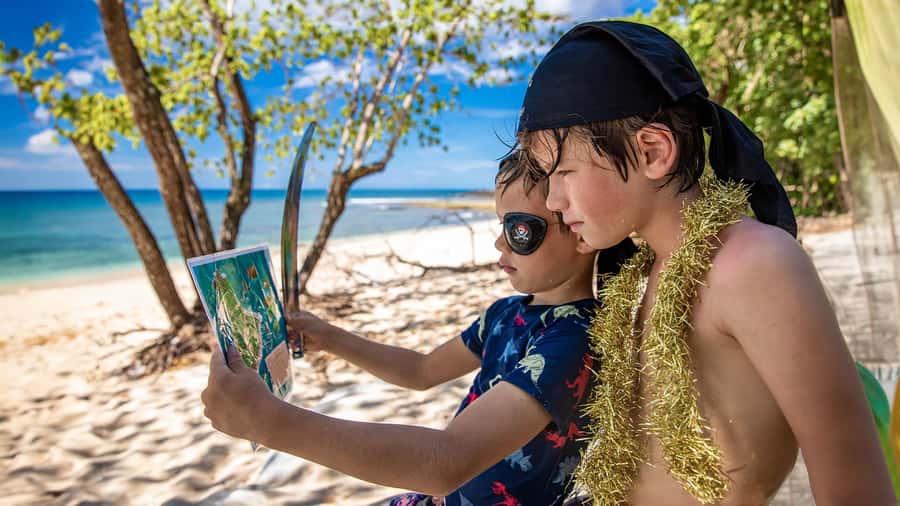 From Cairns: Frankland Island All-Inclusive Day Tour - Returning to Cairns by boat and coach