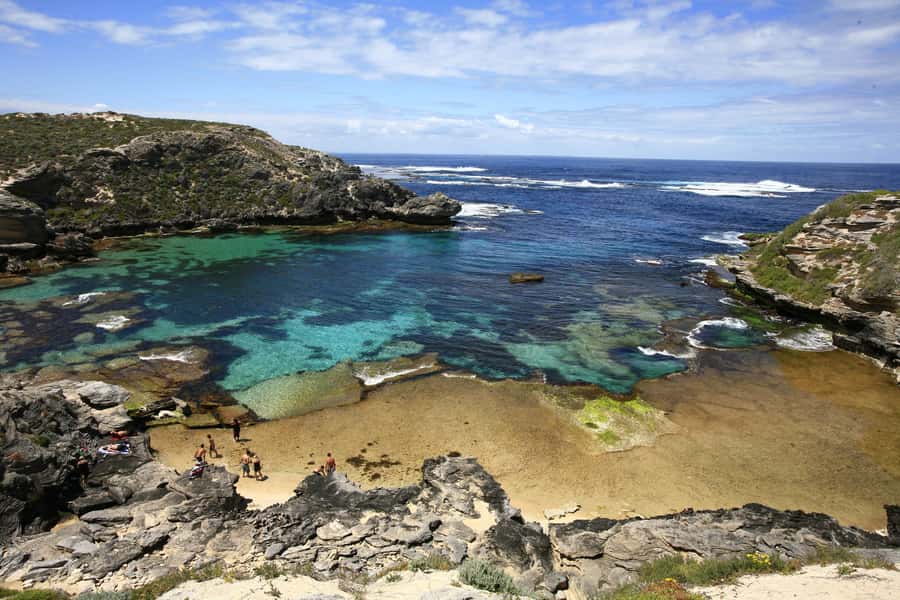 From Fremantle: Rottnest Island Ferry & Bus Day Tour - Getting from Victoria Quay to Rottnest